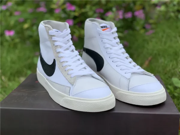 Slam Jam x Nike Blazer Mid Class 1977 - 2019-06-16 - Replica shoes