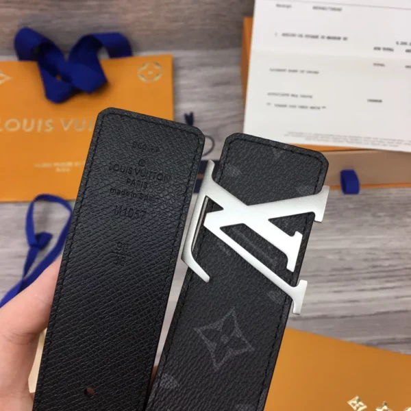 Louis Vuitton belt