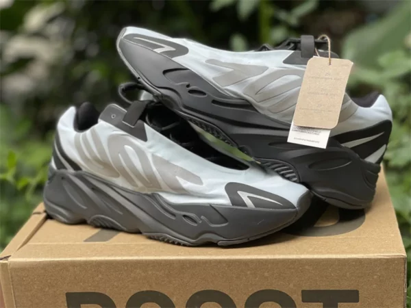 Adidas Yeezy Boost 700 MNVN Blue Tint-07-02 - Replica shoes