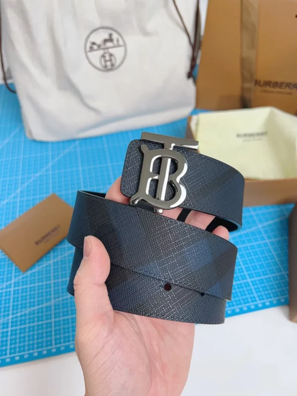 Burberry belt