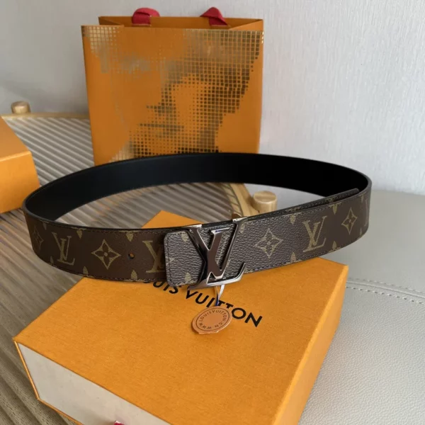 Louis Vuitton belt