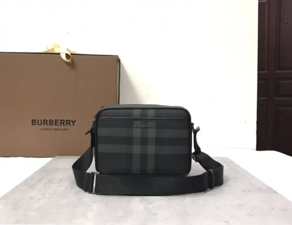 Burberry bag - replica bags