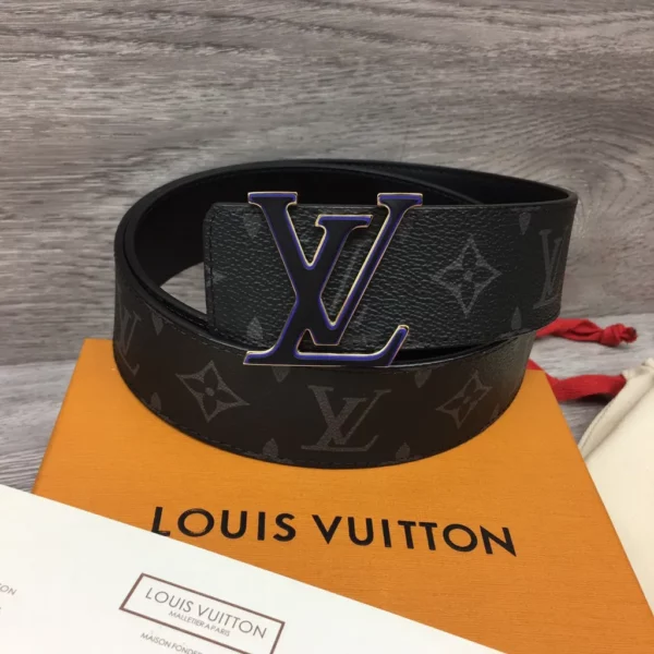 Louis Vuitton belt