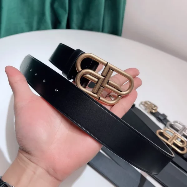 Balenciaga belt