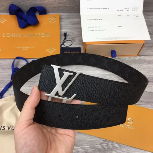 Louis Vuitton belt