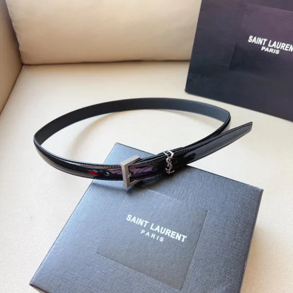 Saint Laurent belt