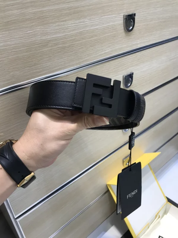 Fendi belt