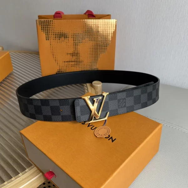 Louis Vuitton belt