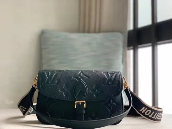 Louis Vuitton bag - louis vuitton replica bags