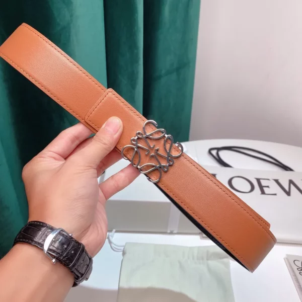 Loewe belt