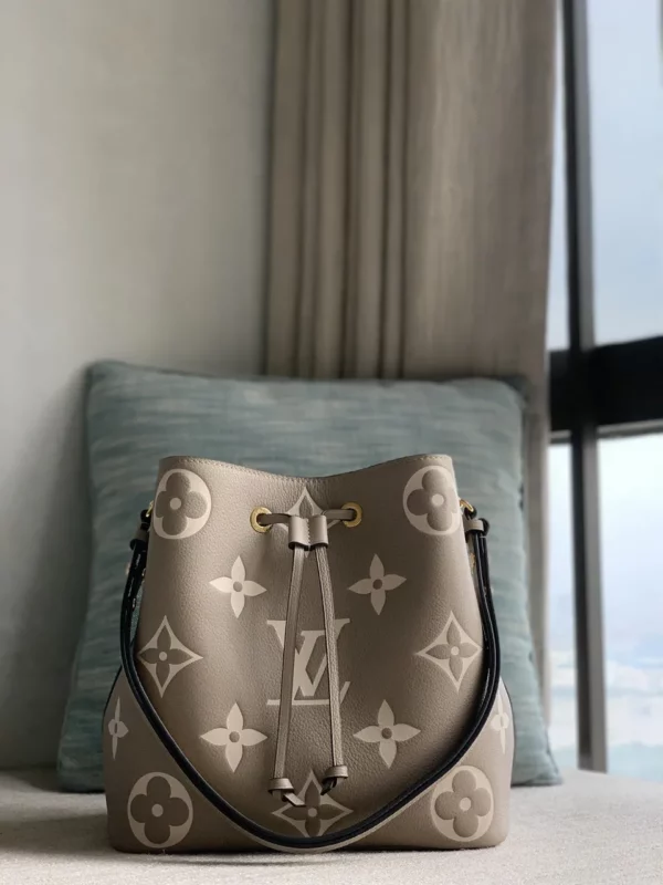 Louis Vuitton bag - louis vuitton replica bags