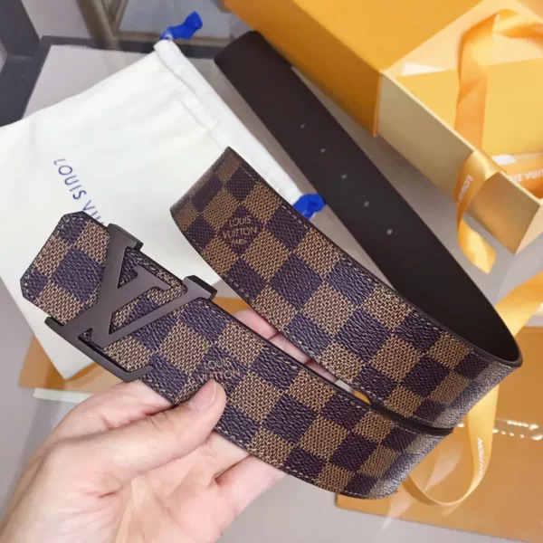 Louis Vuitton belt