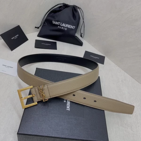 Saint Laurent belt