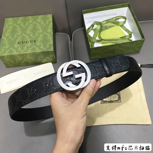 Gucci belt