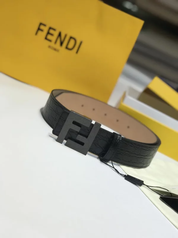 Fendi belt