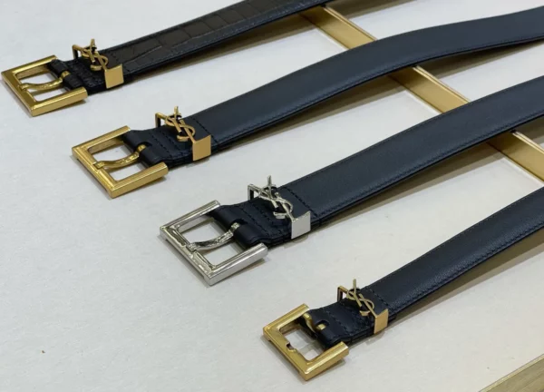 Saint Laurent belt