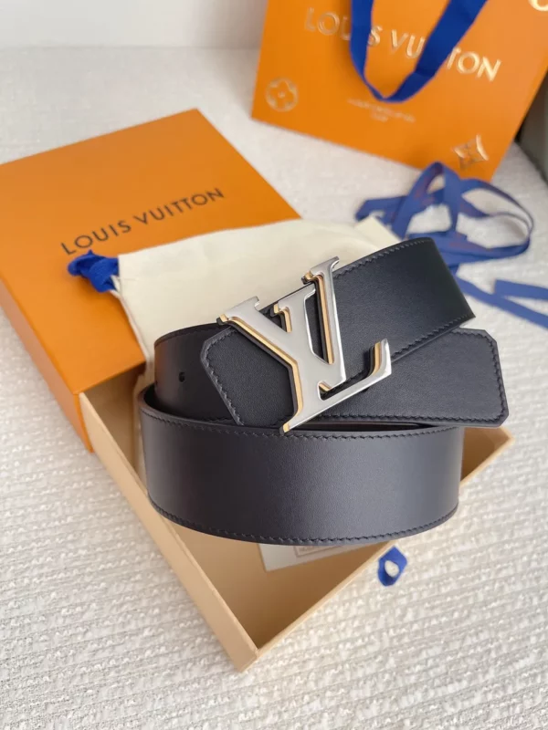 Louis Vuitton belt