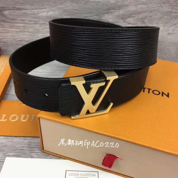 Louis Vuitton belt