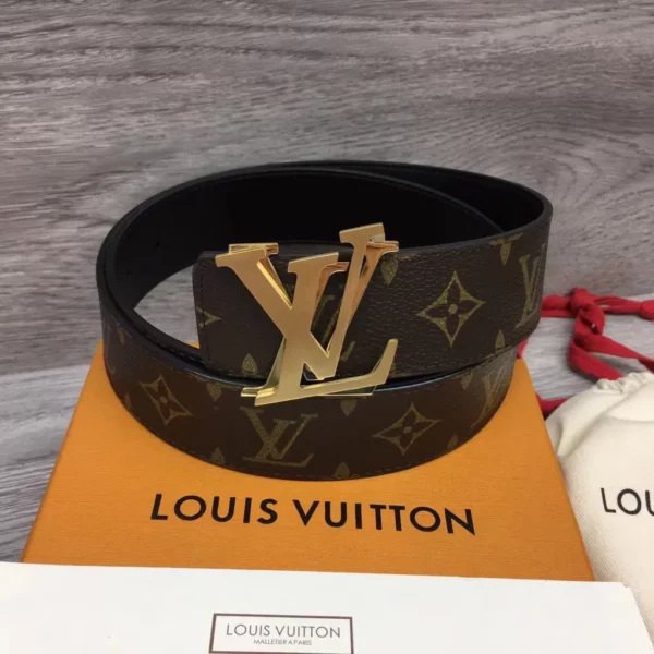 Louis Vuitton belt