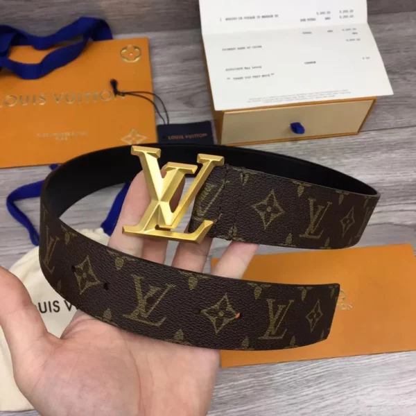 Louis Vuitton belt