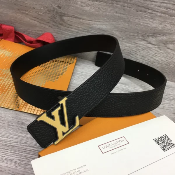 Louis Vuitton belt