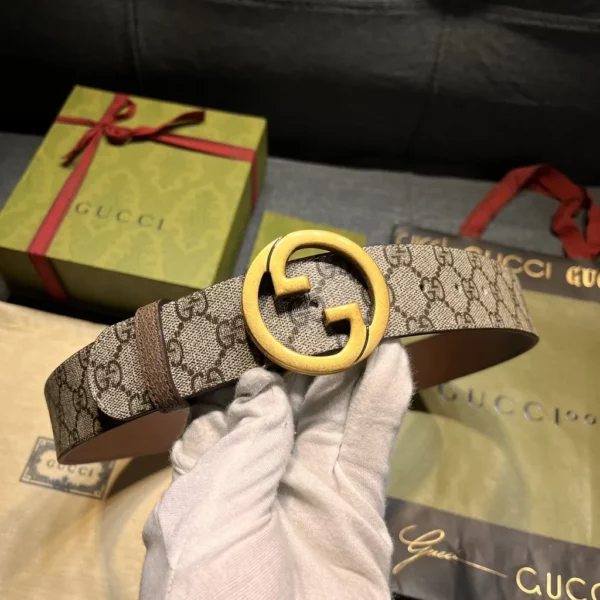 Gucci belt