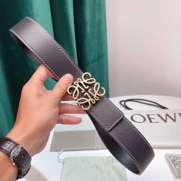 Loewe belt