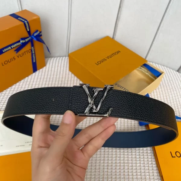 Louis Vuitton belt