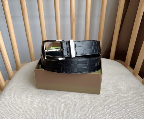 Burberry belt