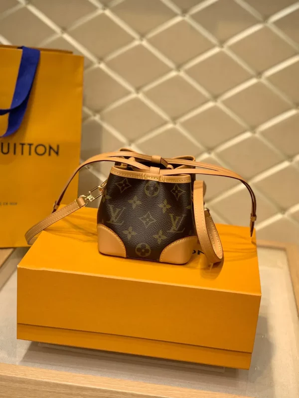 Louis Vuitton bag - louis vuitton replica bags