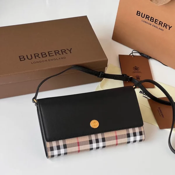 Burberry bag - replica bags