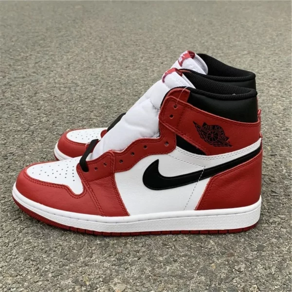 Air Jordan 1 Retro High OG Chicago - 2018-10-13 - Replica shoes