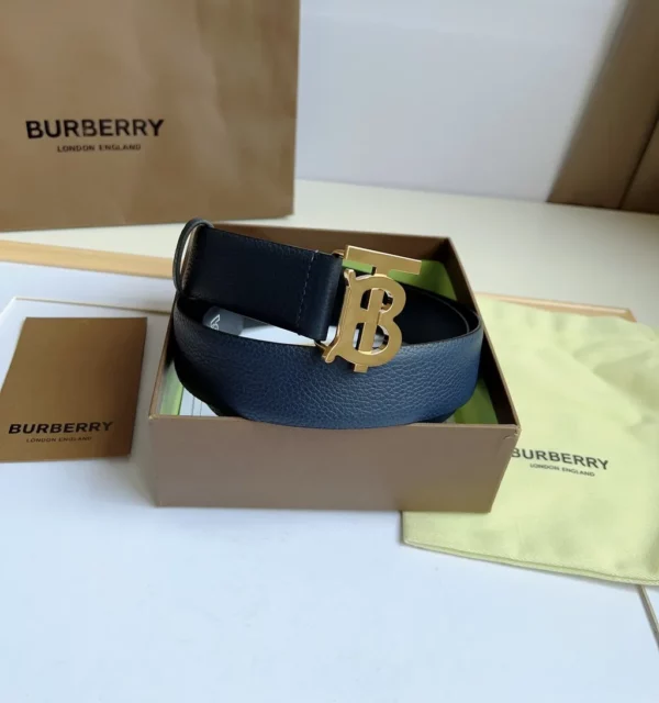 Burberry belt