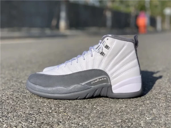 Air Jordan 12 University Gold - 2019-11-27 - Replica shoes