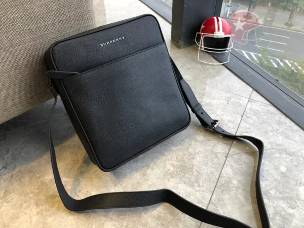 Burberry bag - replica bags