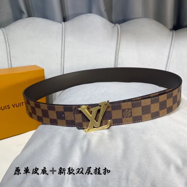 Louis Vuitton belt