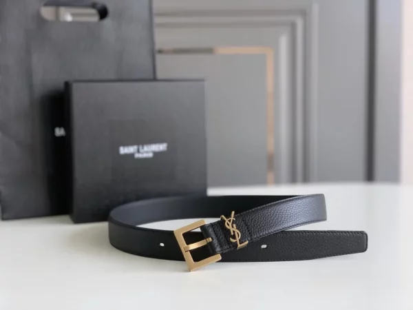 Saint Laurent belt