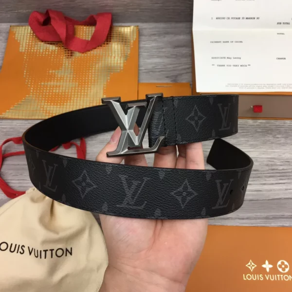 Louis Vuitton belt