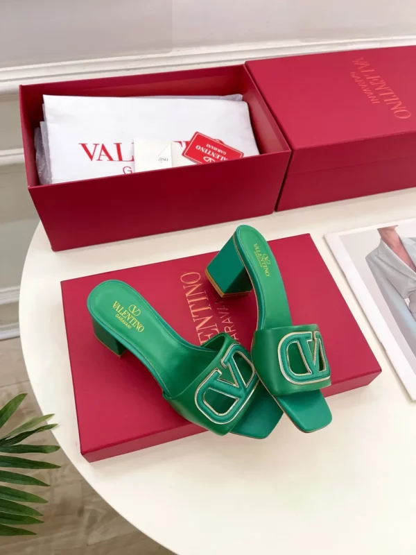 Valentino shoes - Reps shoes