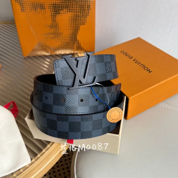 Louis Vuitton belt