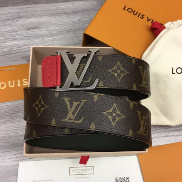 Louis Vuitton belt