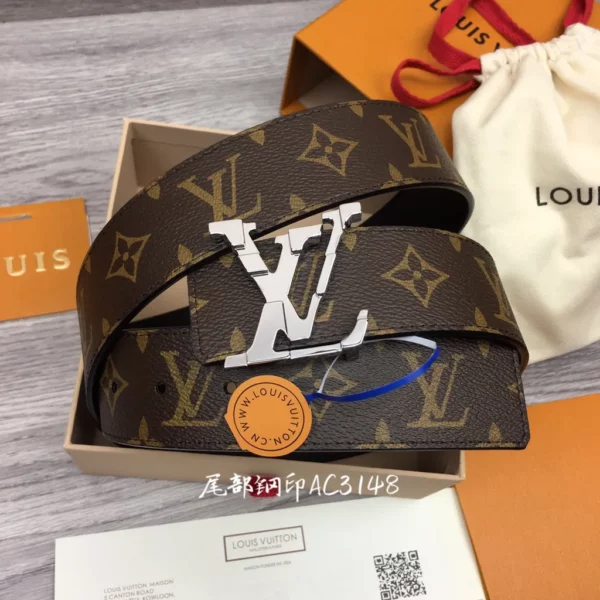 Louis Vuitton belt