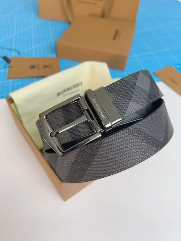 Burberry belt