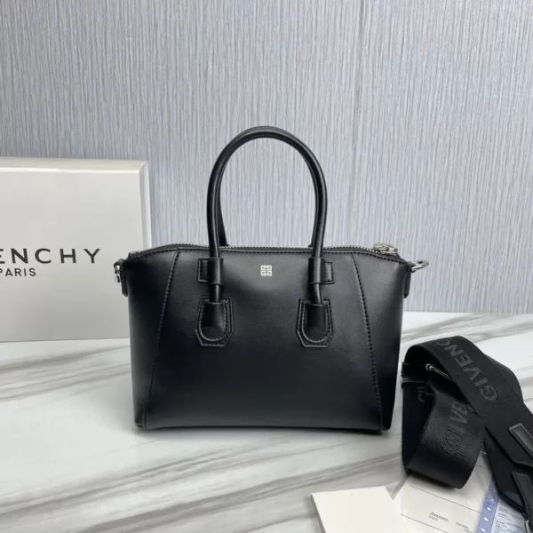 Givenchy bag - rep bags