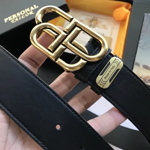 Balenciaga belt