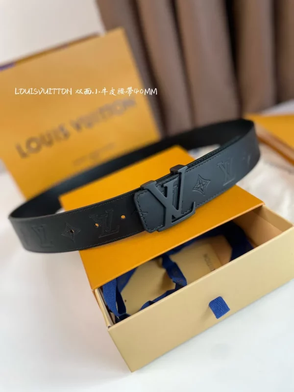 Louis Vuitton belt