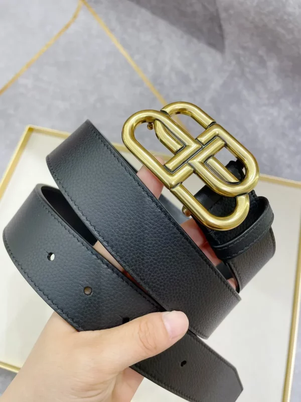 Balenciaga belt