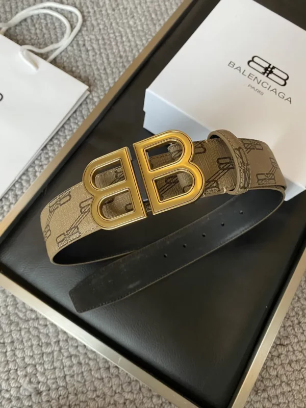 Balenciaga belt