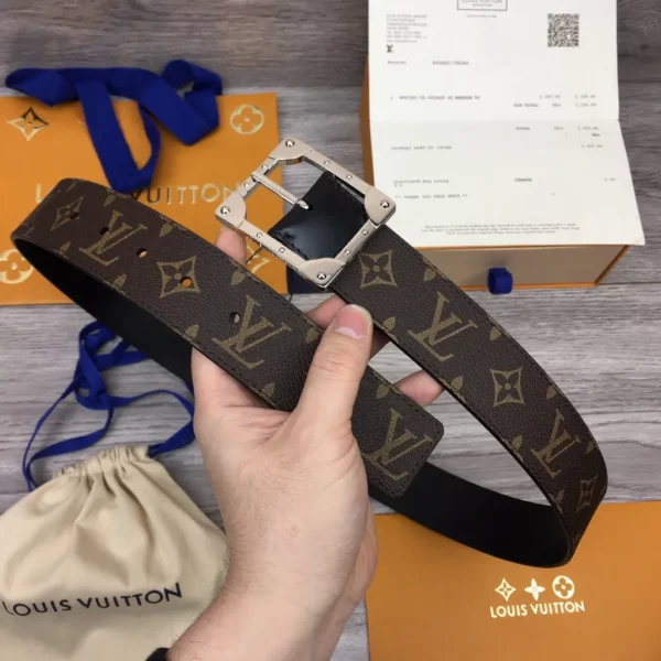 Louis Vuitton belt