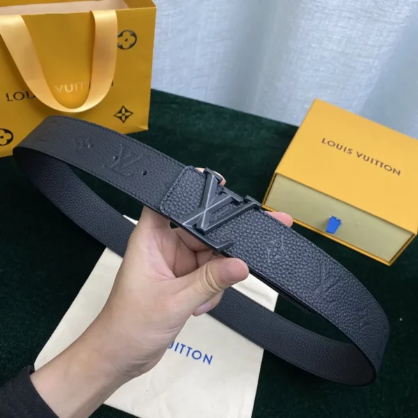 Louis Vuitton belt